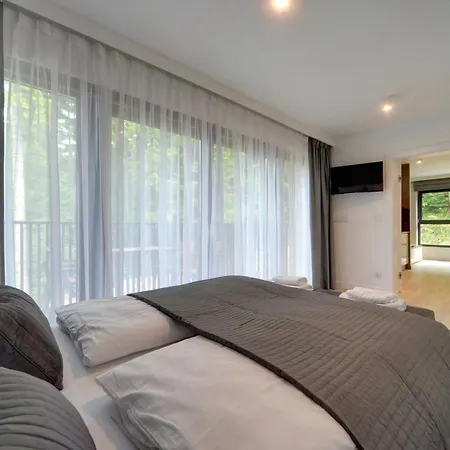 Nowoczesny Sun Seasons 24 W Karpaczu Z Parkingiem I Balkonem By Renters