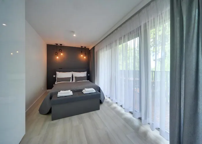 Nowoczesny Sun Seasons 24 W Karpaczu Z Parkingiem I Balkonem By Renters 卡尔帕奇